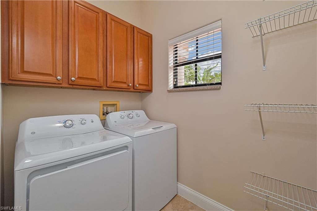 1244 Carpazi Ct, Unit 1, Naples, FL 34105 Photo