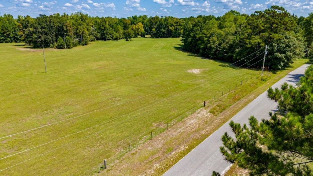 35+ Acs Kerl Rd. Photo 13