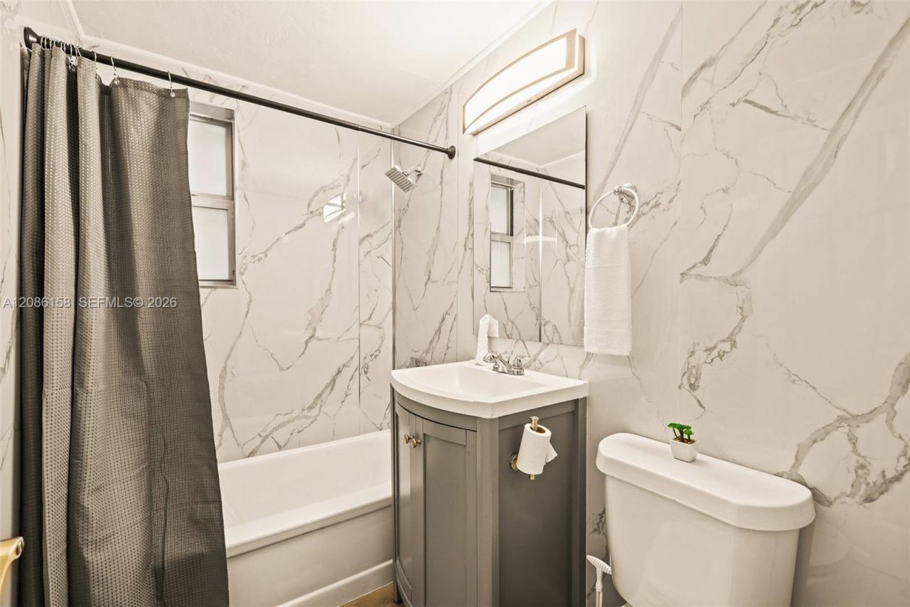 7340 Harding Ave, Unit 1, Miami Beach, FL 33141 Photo