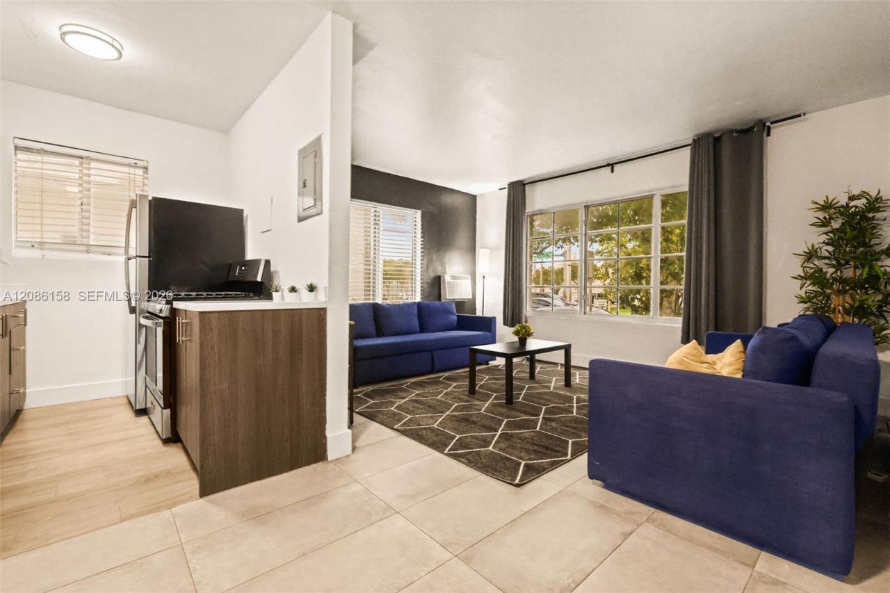 7340 Harding Ave, Unit 1, Miami Beach, FL 33141 Photo