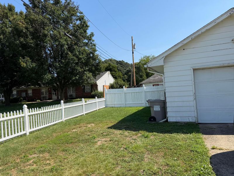 996 3rd Street, Logan, OH 43138 Photo 4