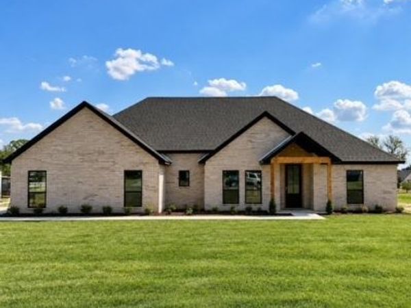 17 Wilson Loop , Durant, OK 74701