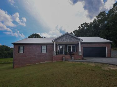 1930 Dogtown Road, Benton, KY 42025