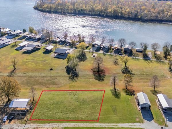 0 WC Pickett , Unit 34-37, Clifton, TN 38425
