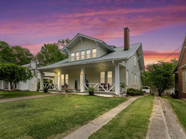 405 Mulberry Ave, Fayetteville, TN 37334