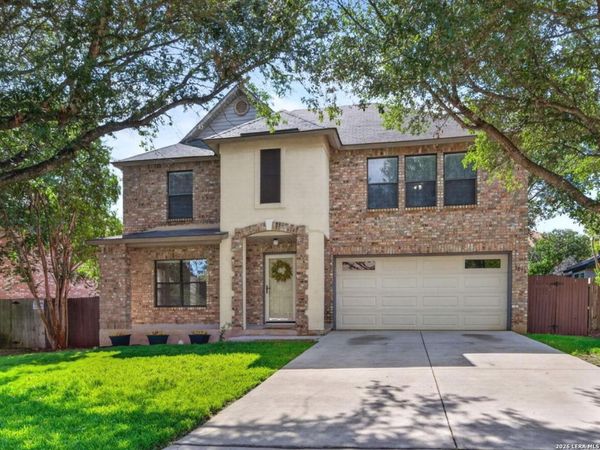 1076 Boxer Pass Dr, Schertz, TX 78154