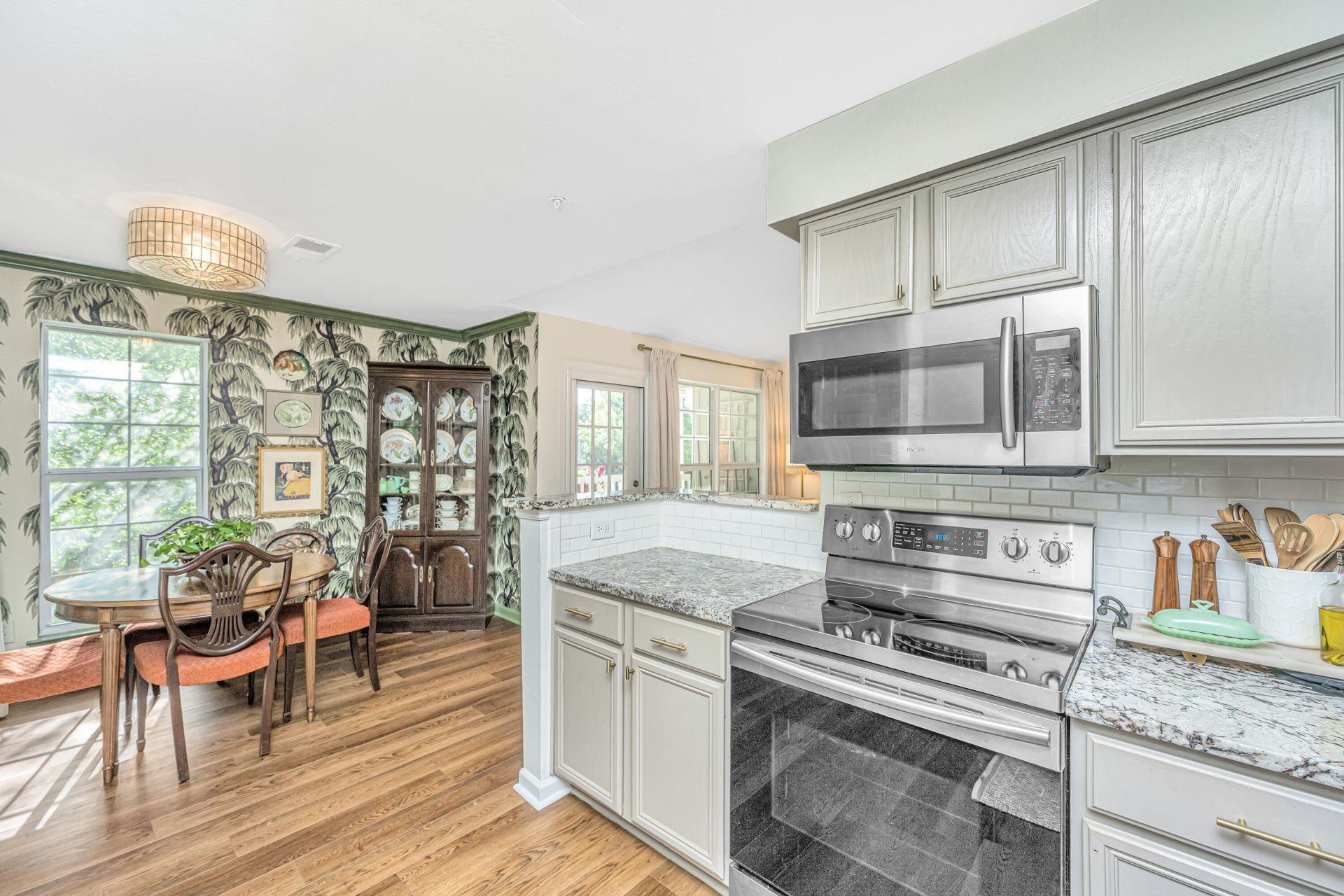 700 Daniel Ellis Drive Photo 15