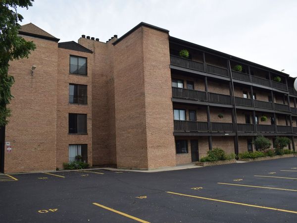 460 N Main Street , Unit N306A, Wauconda, IL 60084