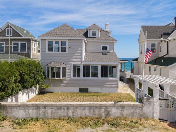 331 Beach Ave, Hull, MA 02045