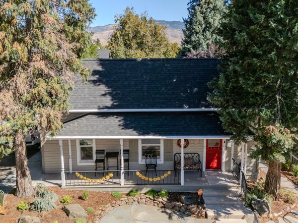63 Nutley Street, Ashland, OR 97520