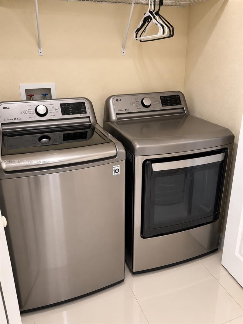 3375 W 90th Ter, Unit 3375, Hialeah, FL 33018 Photo