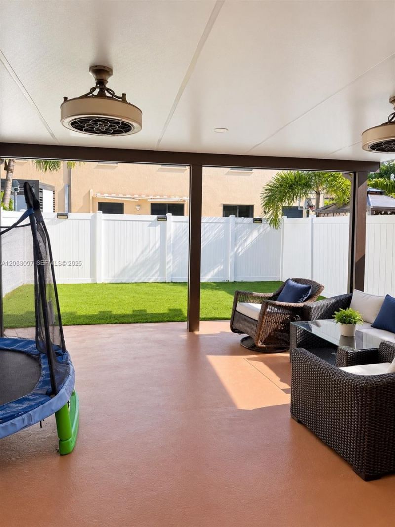 3375 W 90th Ter, Unit 3375, Hialeah, FL 33018 Photo