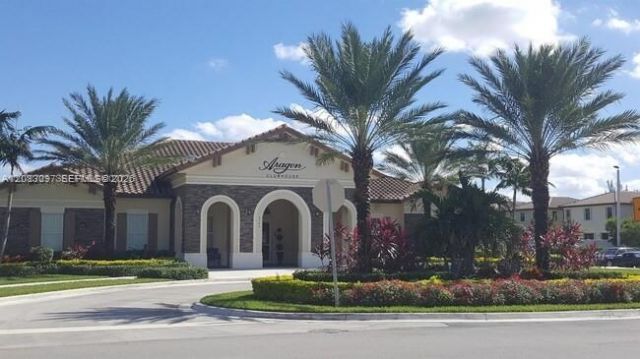 3375 W 90th Ter, Unit 3375, Hialeah, FL 33018 Photo