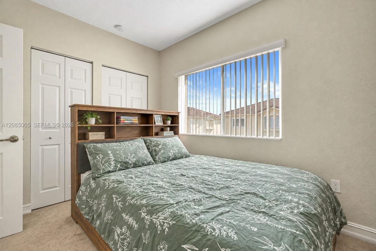 7985 NW 8th St, Unit 104A, Miami, FL 33126 Photo