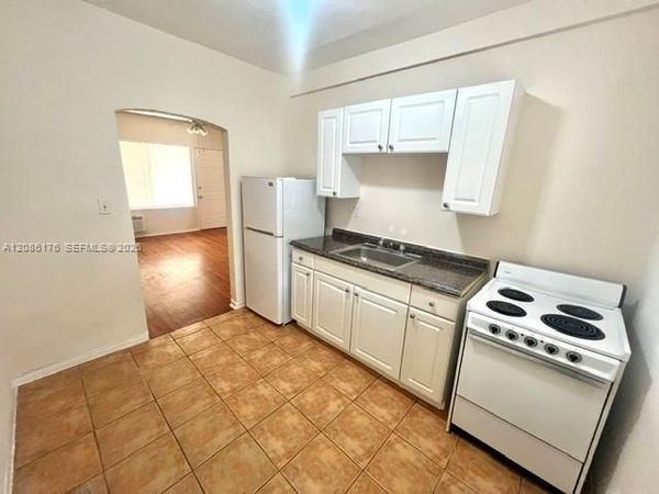 564 NE 66th St , Unit 3, Miami, FL 33138