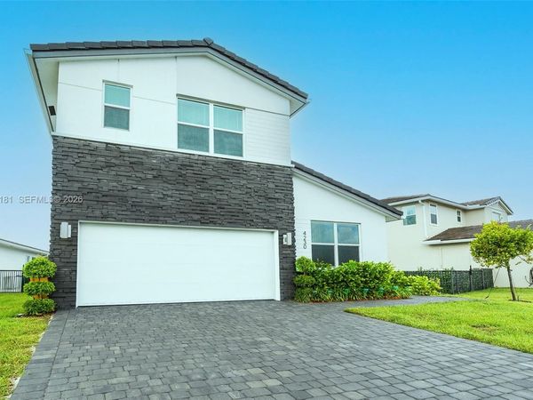 4230 Rosa Dr , Deerfield Beach, FL 33064
