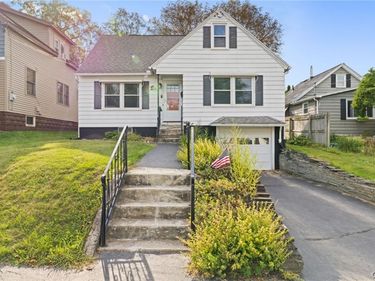 411 Kenwick Drive , Syracuse, NY 13208