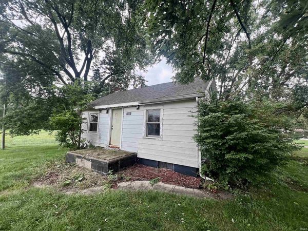 1101 W Wilden Avenue, Goshen, IN 46528