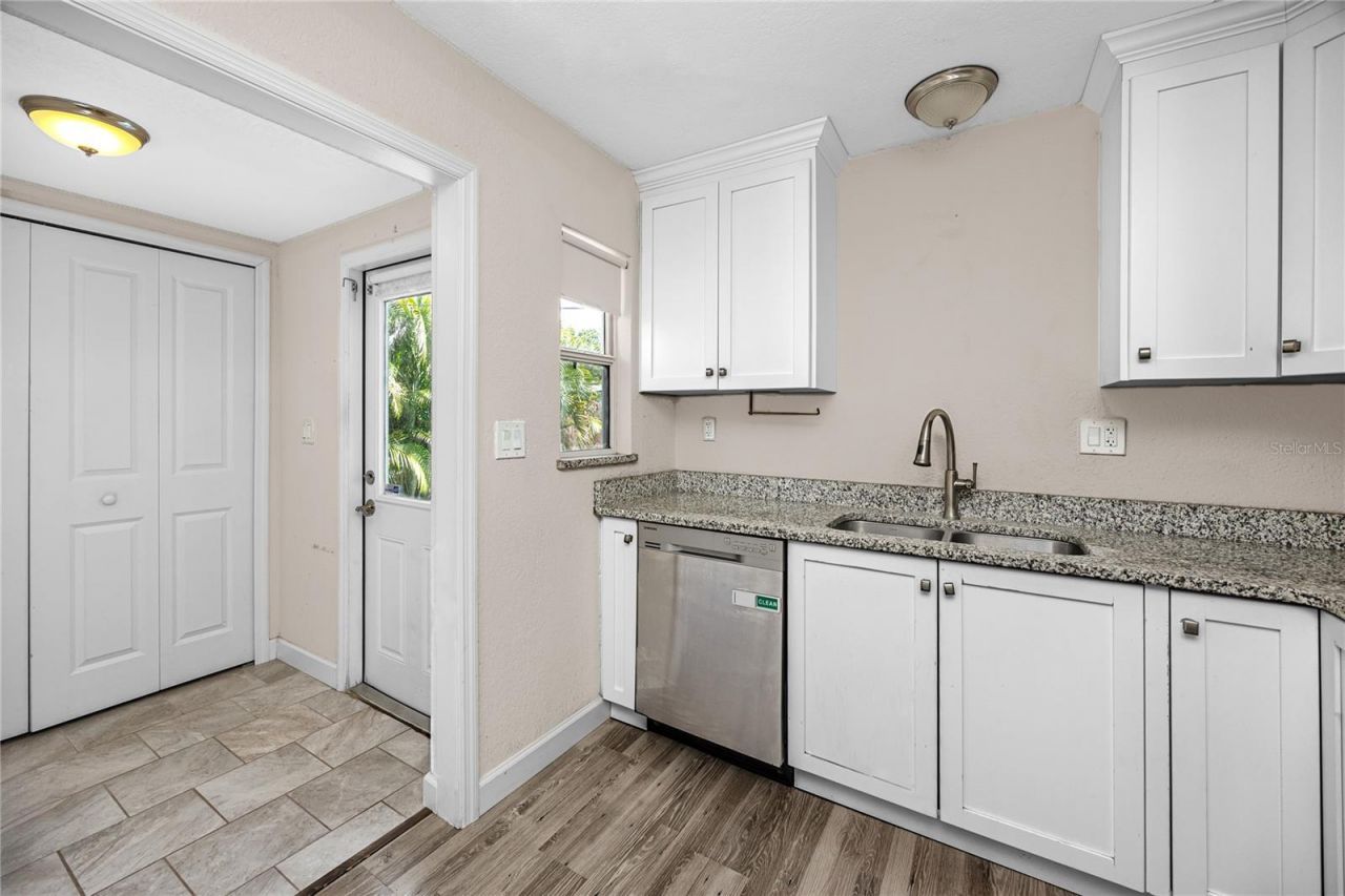 5111 28th Avenue N, Saint Petersburg, FL 33710 Photo