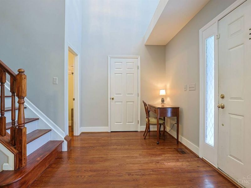 9142 Knightsridge Lane, Deerfield Township, OH 45040 Photo 6