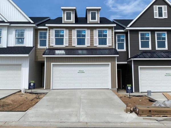2879 E Highgate Street SE, Unit 80, Kentwood, MI 49512