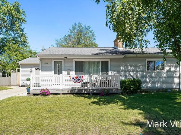 3125 Coolidge Road, Muskegon, MI 49441