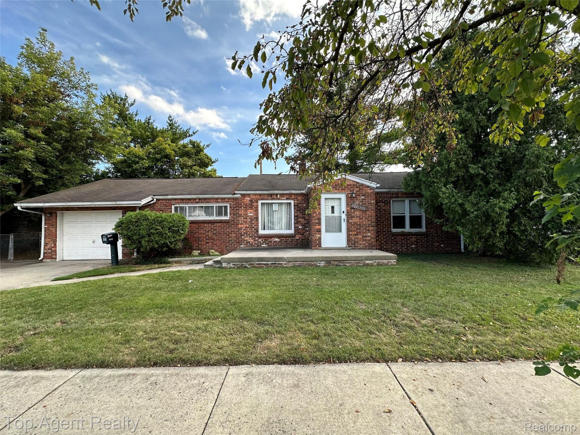 11310 Packard Avenue, Warren, Mi 48089 Main Photo