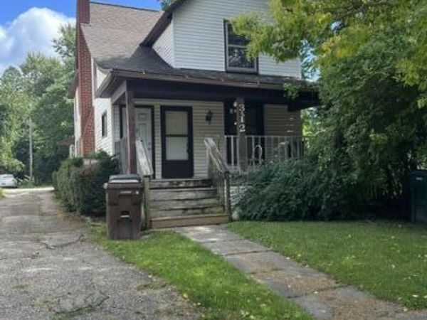 312 N Butler Boulevard, Lansing, MI 48915