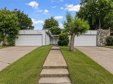 6315-6317 Walraven Circle, Fort Worth, TX 76133
