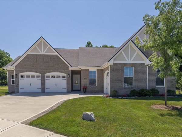 6557 Surray, Brownsburg, IN 46112