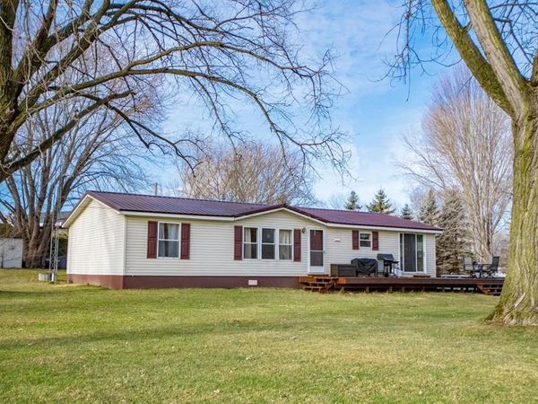 W6612 Marine Court, Markesan, WI 53946