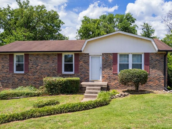 4780 Cascade Dr , Old Hickory, TN 37138