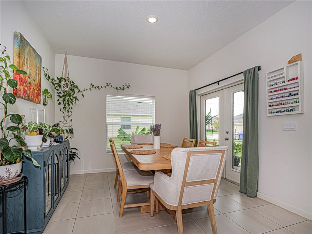 80 52nd Square, Vero Beach, FL 32968 Photo