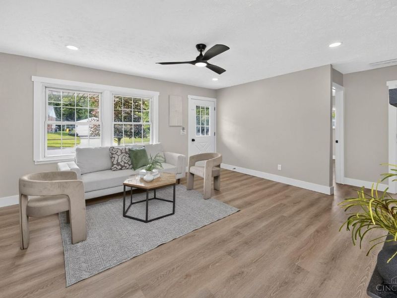 10944 Lemarie Drive, Sharonville, OH 45241 Photo 15