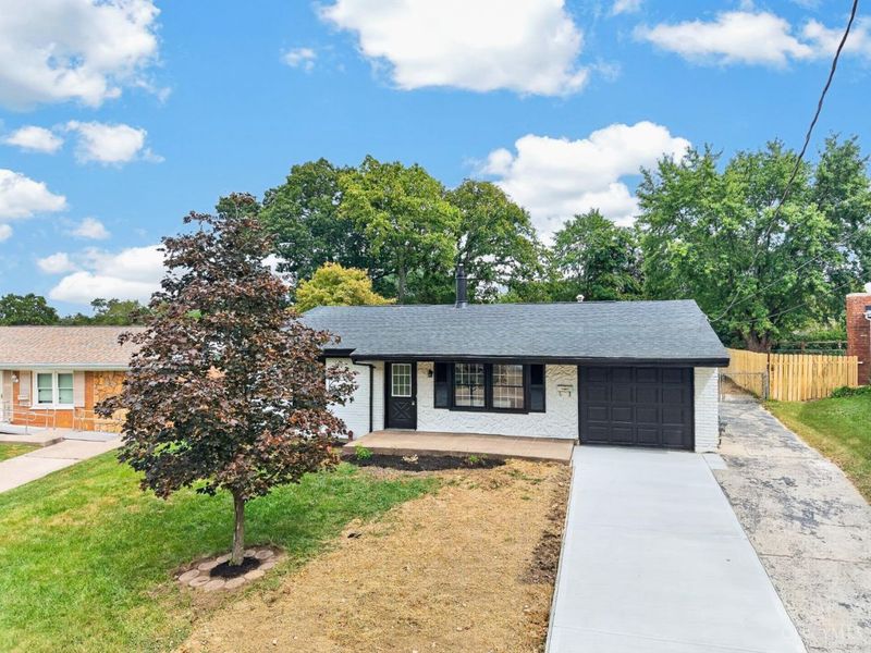 10944 Lemarie Drive, Sharonville, OH 45241 Photo 6