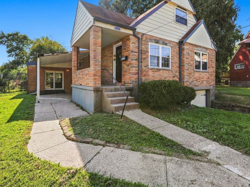 1131 Cherevilla Lane, Cincinnati, OH 45238 Photo 2
