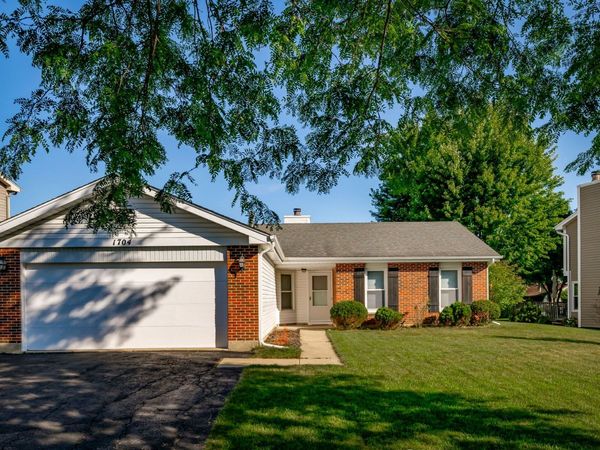 1704 Stratton Pond Lane , Schaumburg, IL 60194