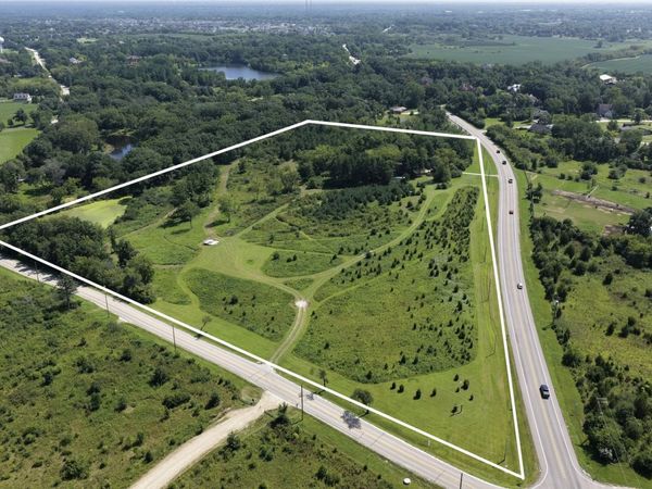 26825 N FAIRFIELD Road , Wauconda, IL 60084