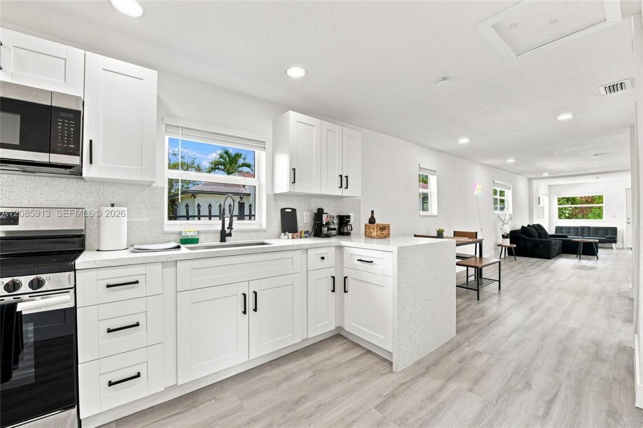 7026 NW 21st Ave, Miami, FL 33147 Photo