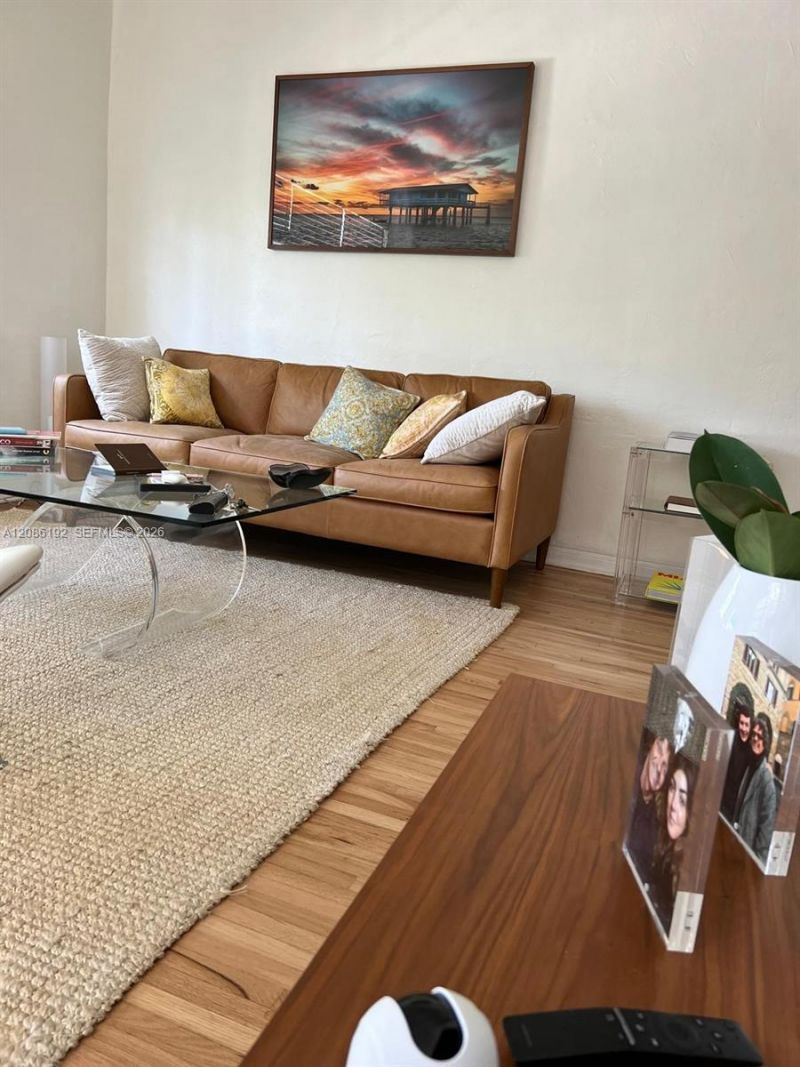 1551 Michigan Ave, Unit 8, Miami Beach, FL 33139 Photo