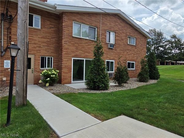 451 Tollis Parkway , Unit 160C, Broadview Heights, OH 44147