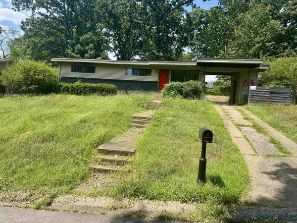 64 S Meadowcliff Dr, Little Rock, AR 72209