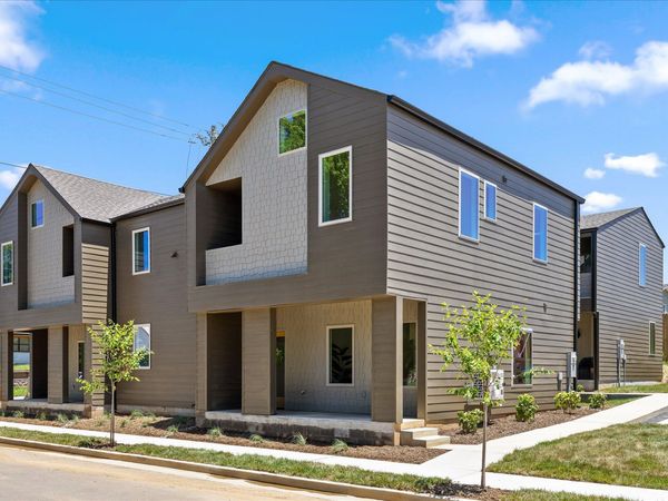 2706 Long Street, Unit 140, Chattanooga, TN 37408