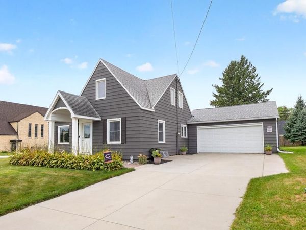 703 N Marshall Street , Caledonia, MN 55921