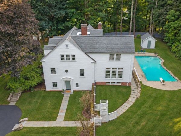 4 Cedar Road, Lincoln, MA 01773