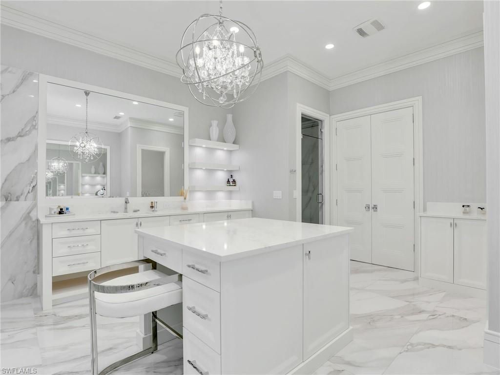 6536 Highcroft Dr, Naples, FL 34119 Photo