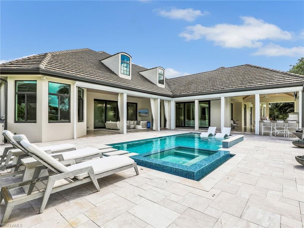 6536 Highcroft Dr, Naples, FL 34119 Photo