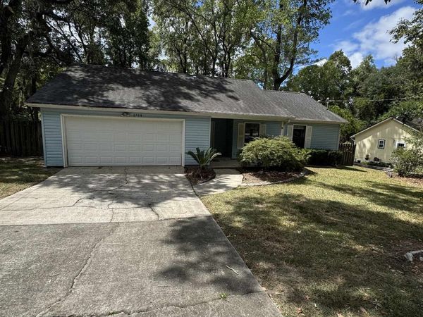 2768 Faringdon Drive, Tallahassee, FL 32303