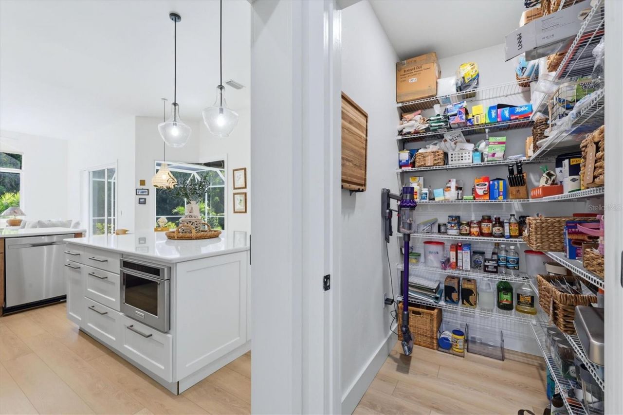 8857 Havenridge Drive, Sarasota, FL 34238 Photo
