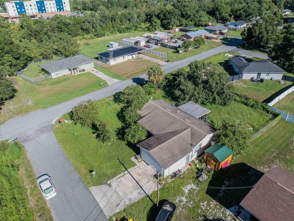 276 TAYLOR STREET , LAKE WALES, FL 33859